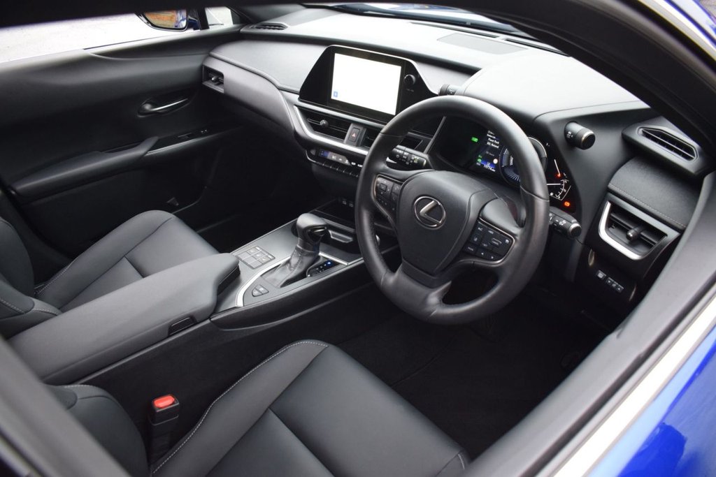 Used Lexus UX 2023 for sale - 77302151: Photo 3