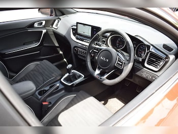Used Kia Ceed 2023 for sale - 79209625: Photo