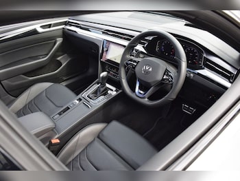 Used Volkswagen Arteon 2024 for sale - 75703812: Photo