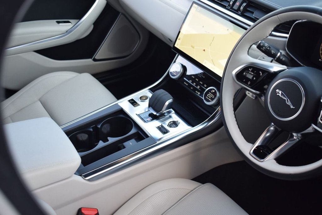 Used Jaguar XF 2024 for sale - 78017110: Photo 11