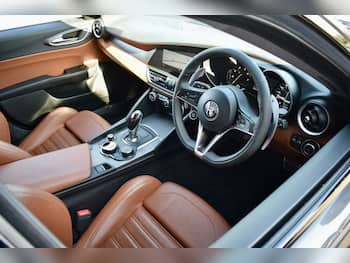 Used Alfa Romeo Giulia 2019 for sale - 79842878: Photo