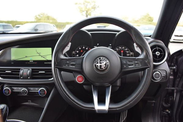 Used Alfa Romeo Giulia 2019 for sale - 76033475: Photo 10