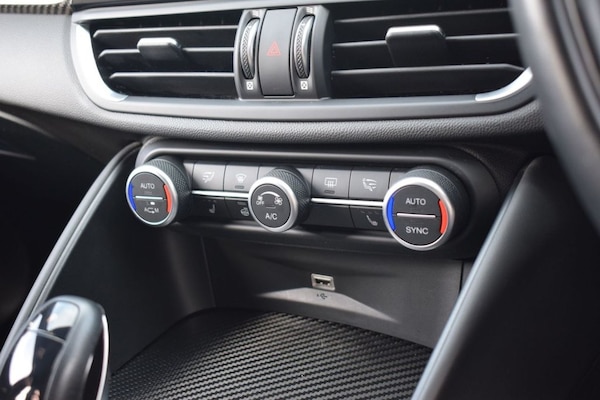 Used Alfa Romeo Giulia 2019 for sale - 76033475: Photo 17