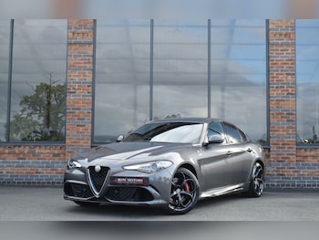 2019 (19) - 2.9 V6 Bi-Turbo Quadrifoglio Saloon 4dr Petrol Auto Euro 6 (s/s) (510 ps)