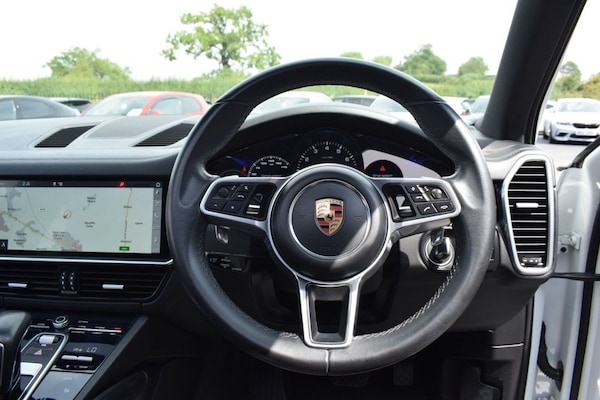 Used Porsche Cayenne 2018 for sale - 75370529: Photo 10