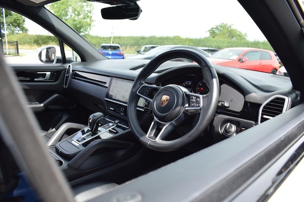 Used Porsche Cayenne 2018 for sale - 75370529: Photo 14