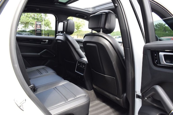 Used Porsche Cayenne 2018 for sale - 75370529: Photo 26