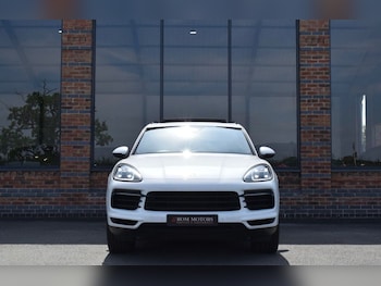 Used Porsche Cayenne 2018 for sale - 75370529: Photo