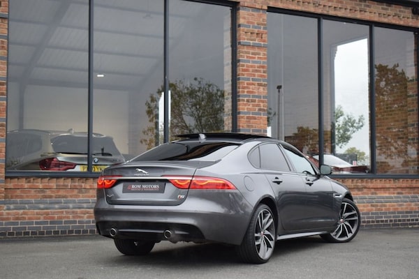 Used Jaguar XF 2017 for sale - 76279393: Photo 2