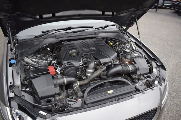 Used Jaguar XF 2017 for sale - 76279393: Photo 36