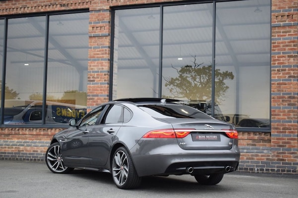 Used Jaguar XF 2017 for sale - 76279393: Photo 8