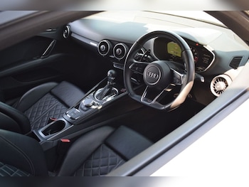Used Audi TT 2015 for sale - 79103312: Photo