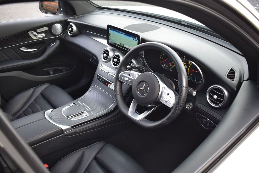 Used Mercedes-Benz GLC 2020 for sale - 77558005: Photo 3