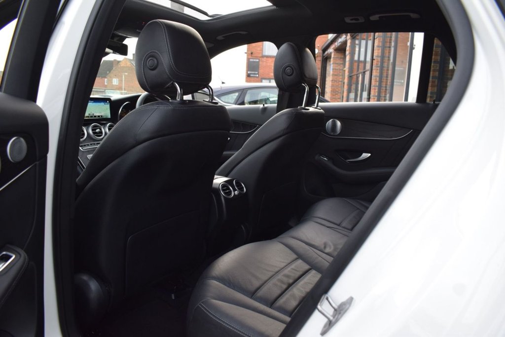 Used Mercedes-Benz GLC 2020 for sale - 77558005: Photo 32