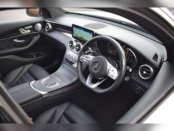 Used Mercedes-Benz GLC 2020 for sale - 77558005: Photo