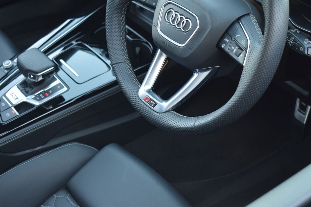 Used Audi RS4 2023 for sale - 76724947: Photo 13