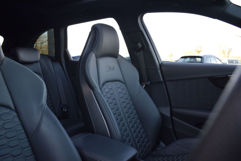 Used Audi RS4 2023 for sale - 76724947: Photo 18