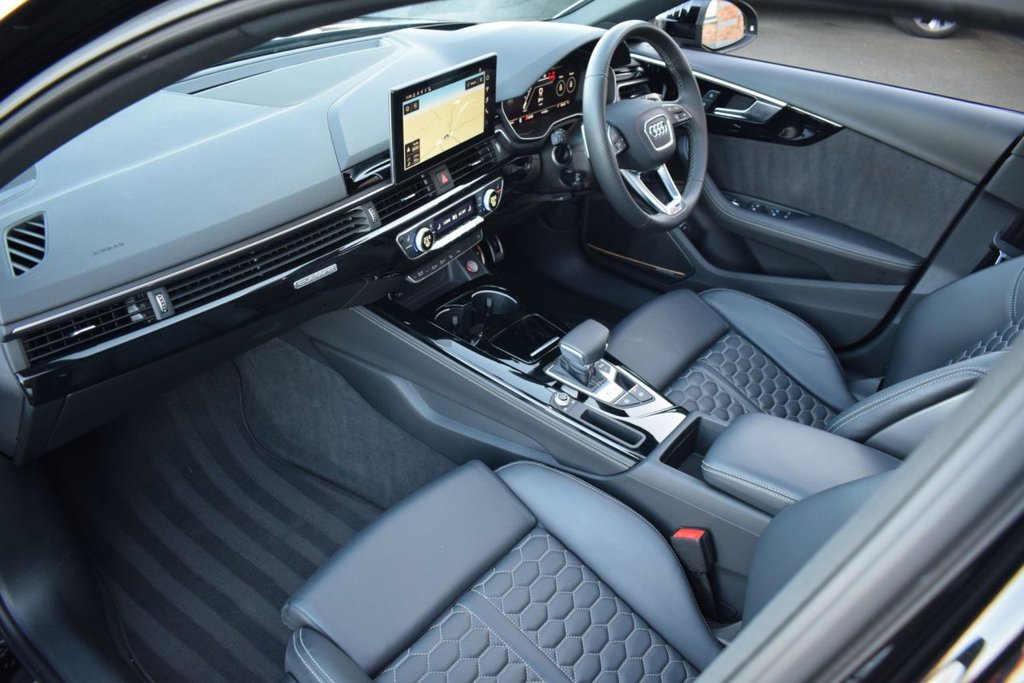 Used Audi RS4 2023 for sale - 76724947: Photo 40