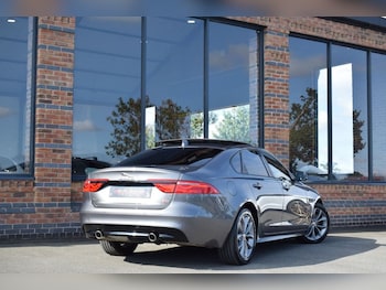 Used Jaguar XF 2017 for sale - 79578715: Photo