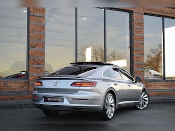 Used Volkswagen Arteon 2019 for sale - 76665732: Photo