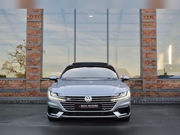 Used Volkswagen Arteon 2019 for sale - 76665732: Photo