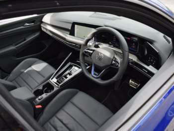Used Volkswagen Golf 2024 for sale - 74820169: Photo