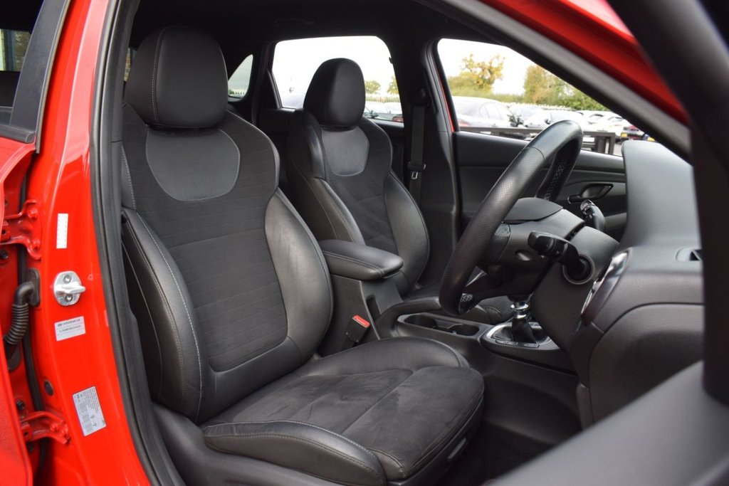 Used Hyundai i30 2018 for sale - 75998020: Photo 19
