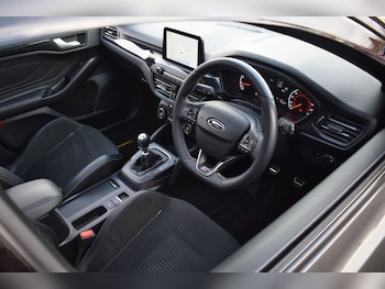 Used Ford Focus 2020 for sale - 77226810: Photo