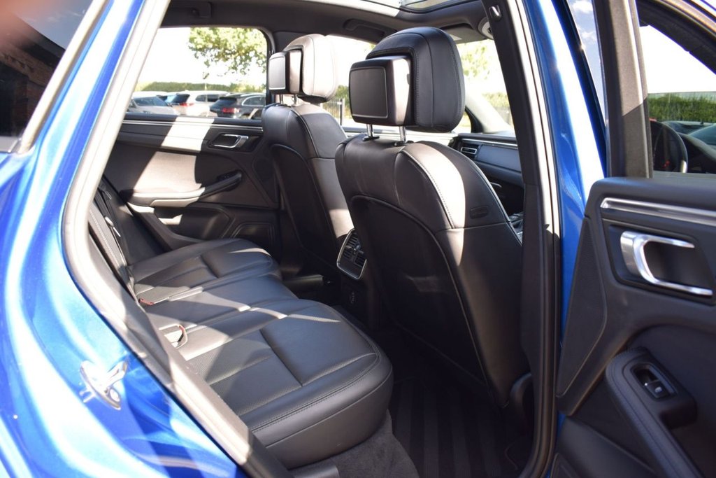 Used Porsche Macan 2018 for sale - 77427891: Photo 22