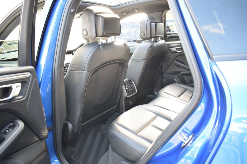 Used Porsche Macan 2018 for sale - 77427891: Photo 28