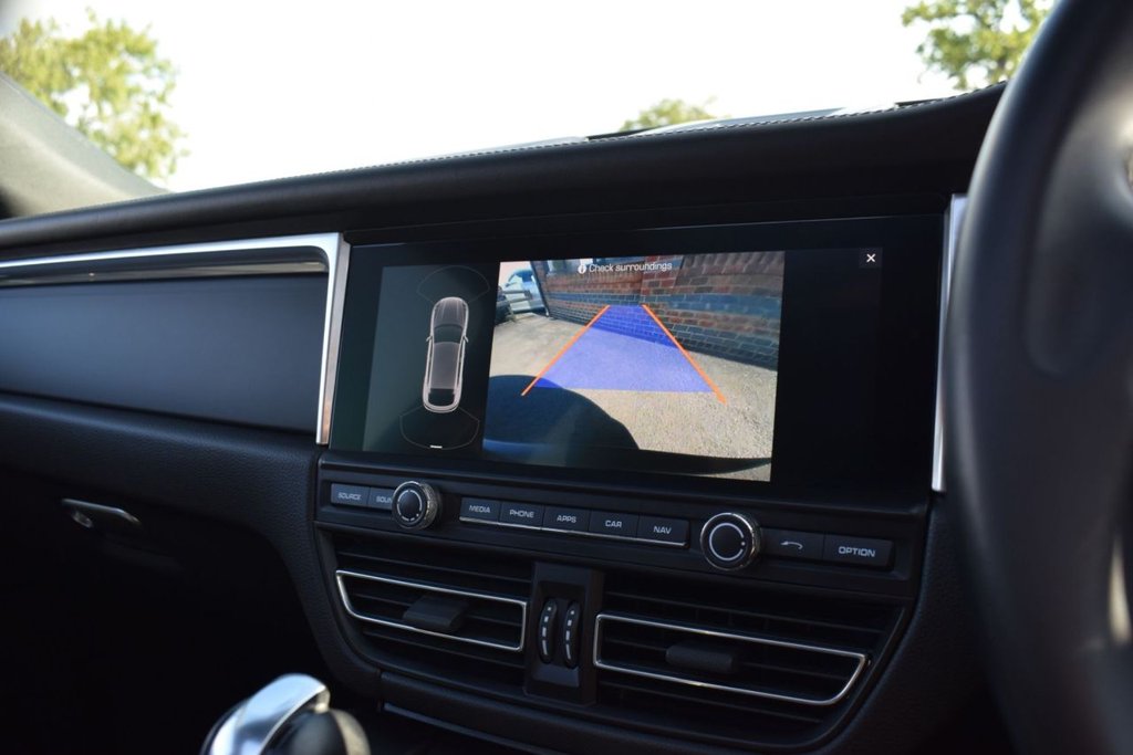 Used Porsche Macan 2018 for sale - 77427891: Photo 37