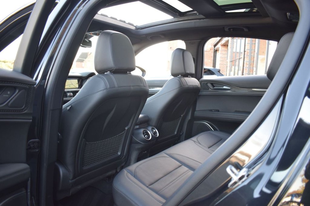 Used Alfa Romeo Stelvio 2023 for sale - 76333409: Photo 32