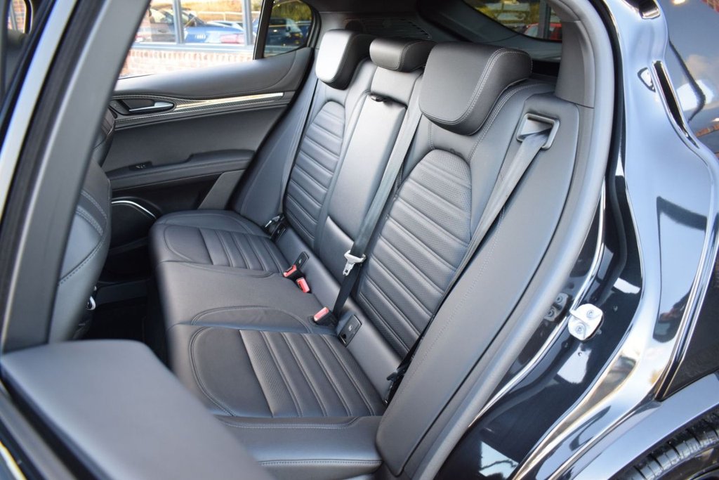 Used Alfa Romeo Stelvio 2023 for sale - 76333409: Photo 33