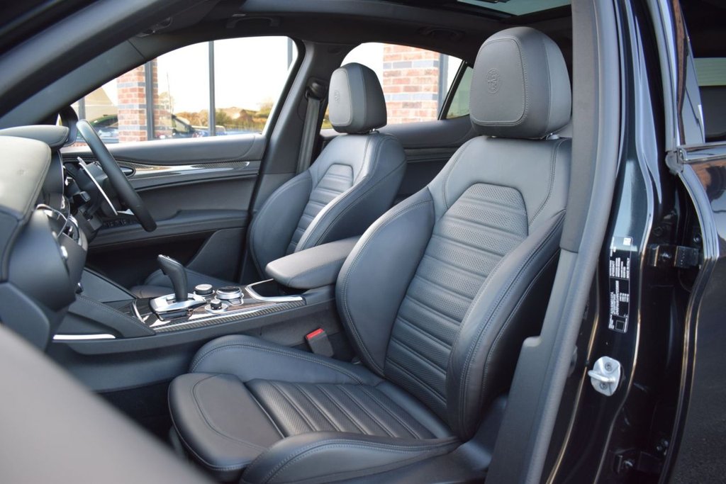 Used Alfa Romeo Stelvio 2023 for sale - 76333409: Photo 38