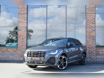 Audi - Q2