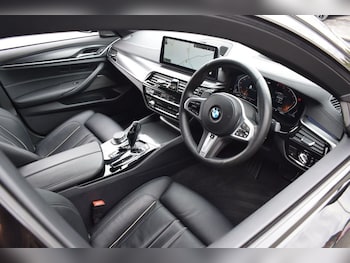 Used BMW 5 Series 2021 for sale - 79409656: Photo