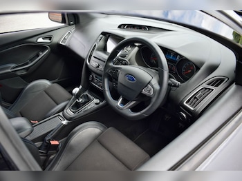 Used Ford Focus 2017 for sale - 79059166: Photo