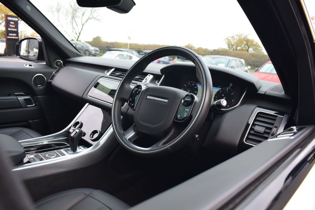 Used Land Rover Range Rover Sport 2019 for sale - 76535592: Photo 11