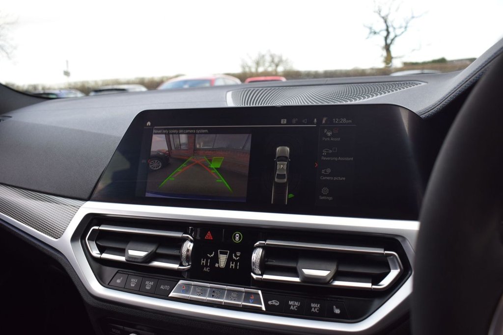 Used BMW 3 Series 2019 for sale - 77483428: Photo 18