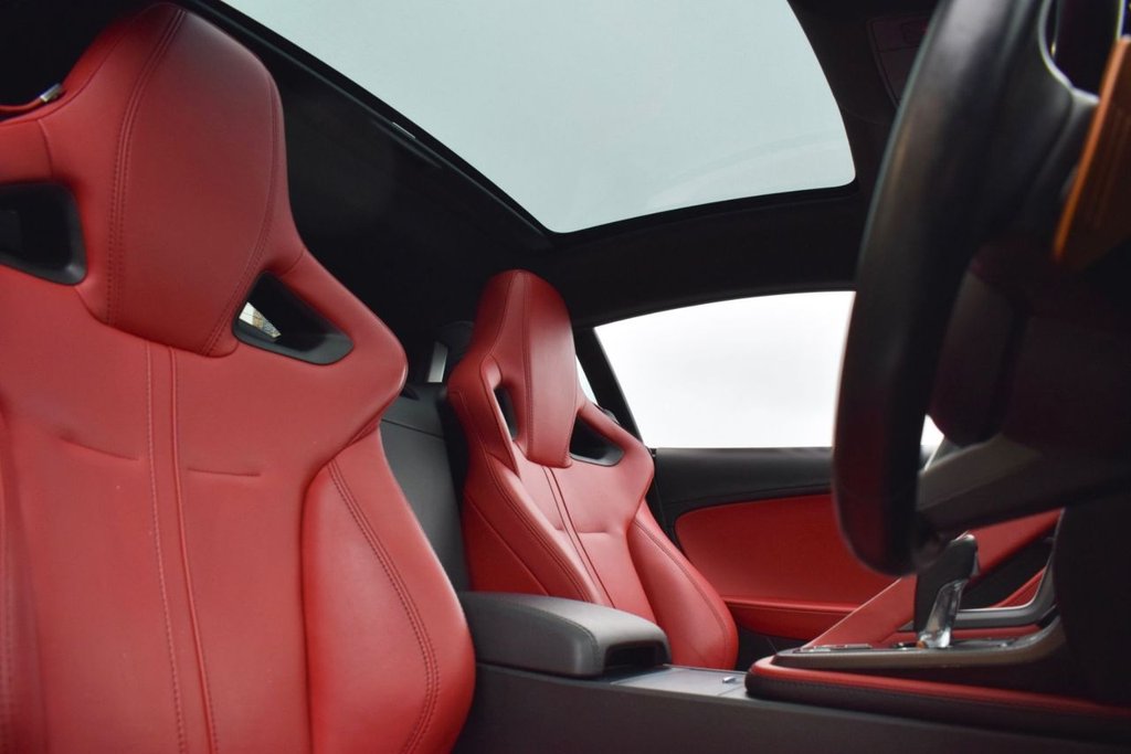 Used Jaguar F-Type 2016 for sale - 77302091: Photo 17