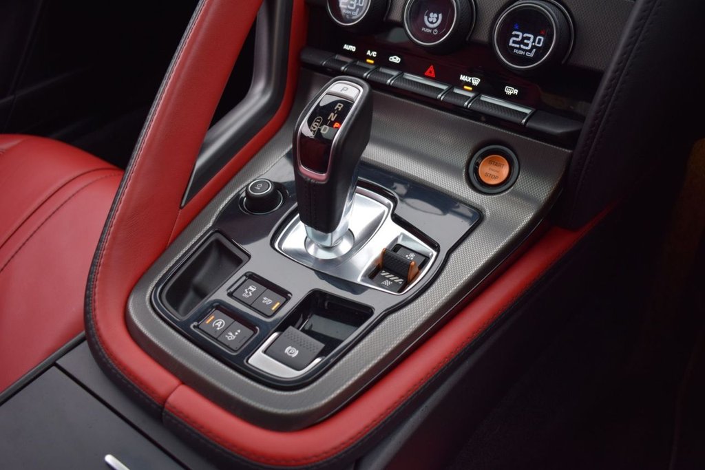 Used Jaguar F-Type 2016 for sale - 77302091: Photo 21