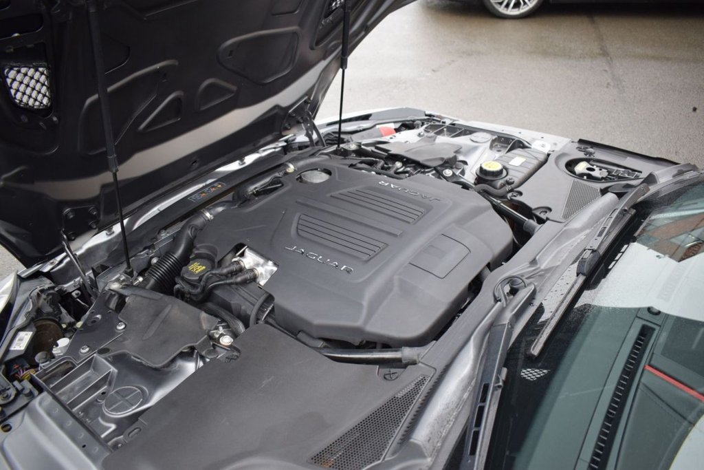 Used Jaguar F-Type 2016 for sale - 77302091: Photo 30