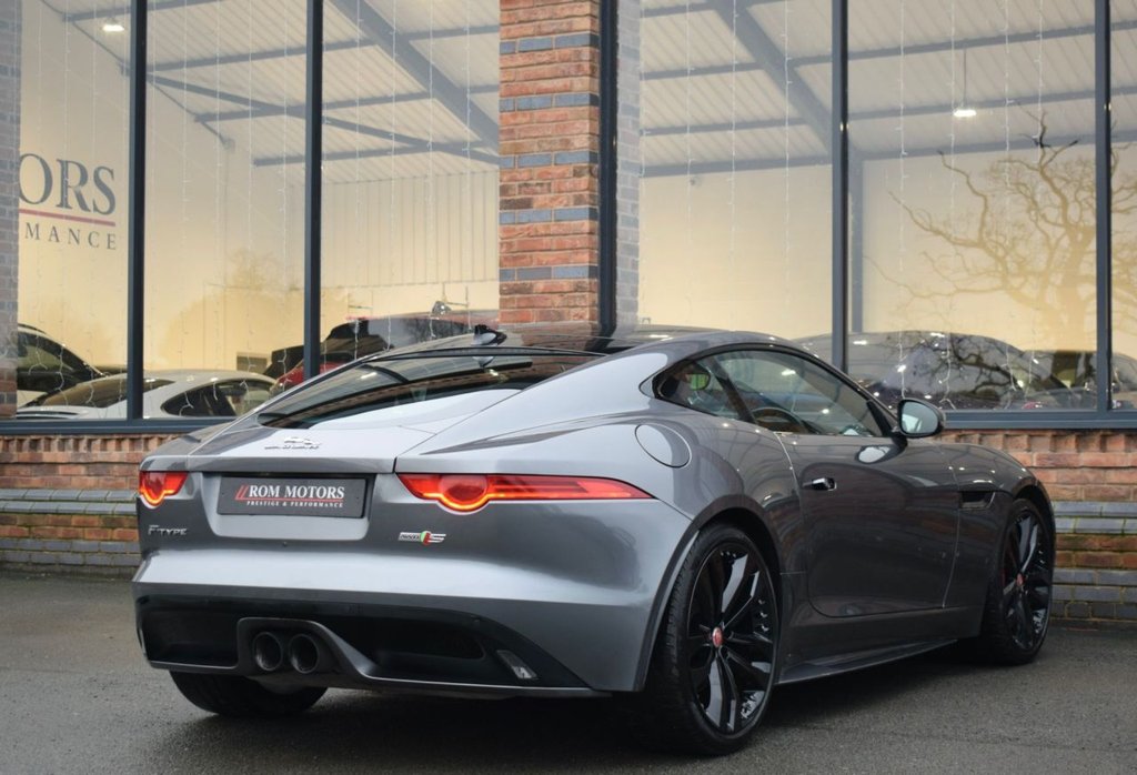 Used Jaguar F-Type 2016 for sale - 77302091: Photo 32