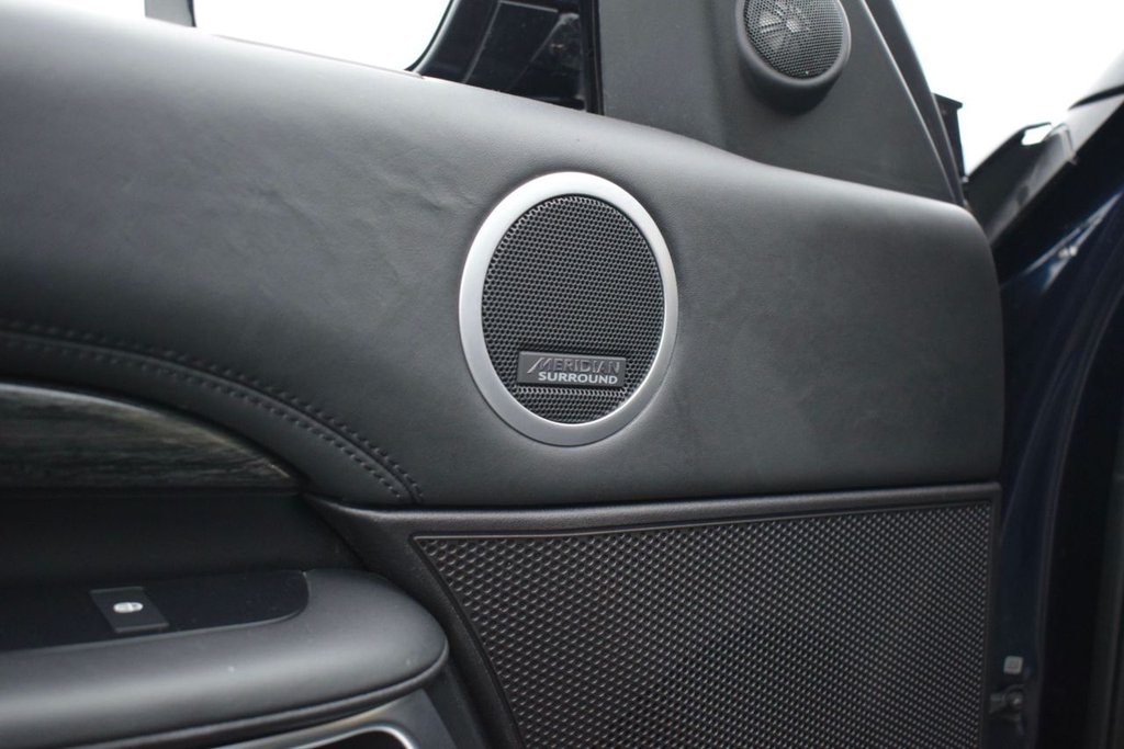 Used Land Rover Discovery 2017 for sale - 76962136: Photo 39