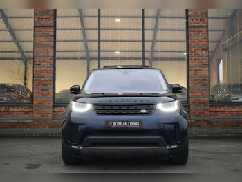 Used Land Rover Discovery 2017 for sale - 76962136: Photo