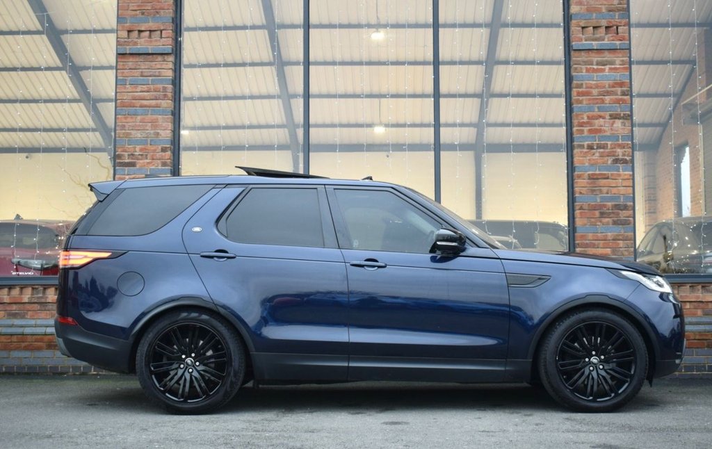 Used Land Rover Discovery 2017 for sale - 76962136: Photo 6