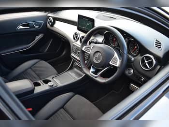 Used Mercedes-Benz GLA 2019 for sale - 79843031: Photo