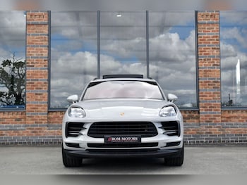 Used Porsche Macan 2020 for sale - 79450155: Photo