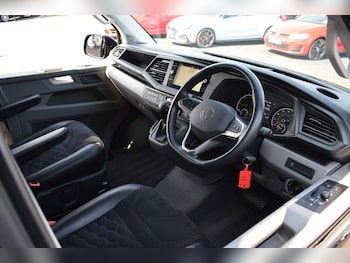 Used Volkswagen Transporter 2022 for sale - 75585514: Photo
