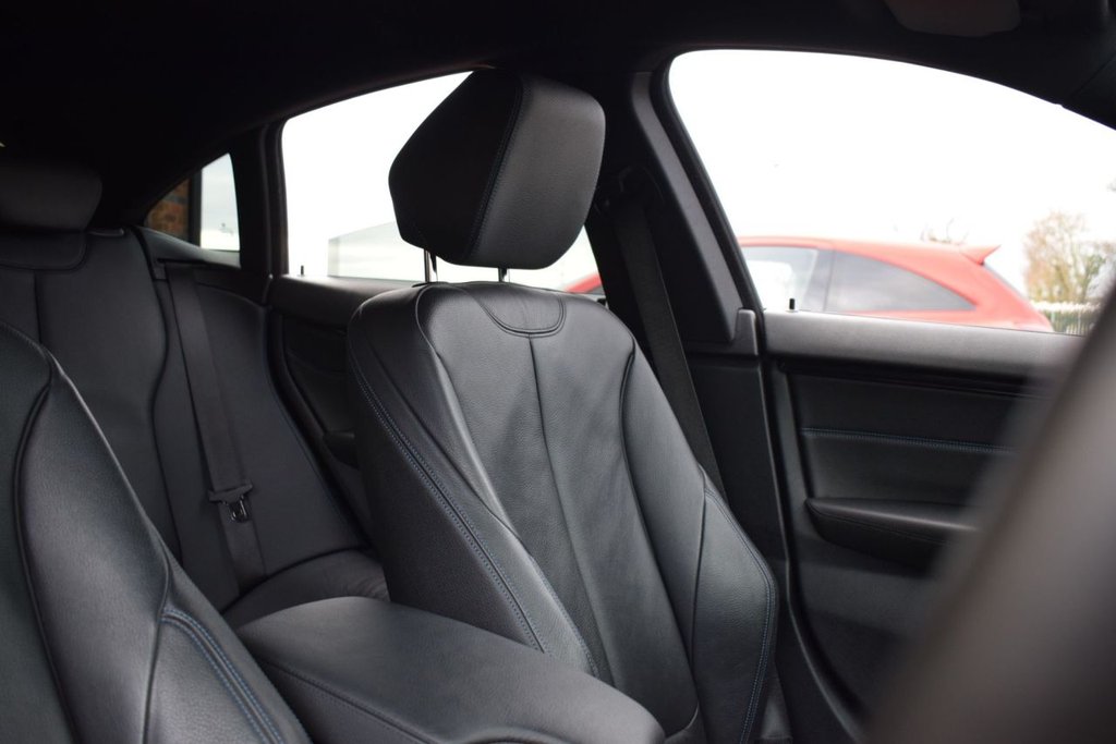 Used BMW 4 Series 2017 for sale - 77520637: Photo 15